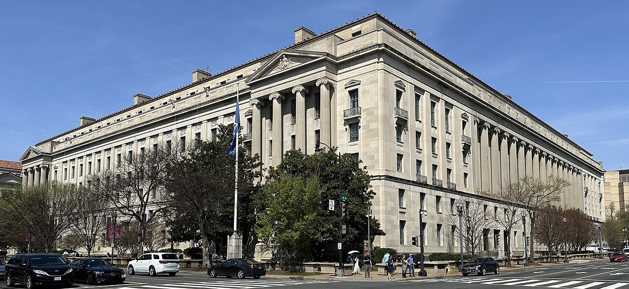 20,000 Suspect Ballots: DOJ Threatens California Officials With Criminal Prosecution